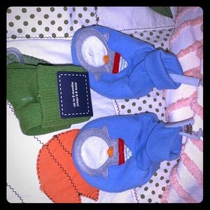 GAP booties (3-6 months) & socks (3-6 months)